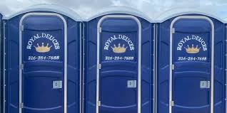 Best Portable Restroom Servicing (Cleaning and Restocking)  in Aurora, SD